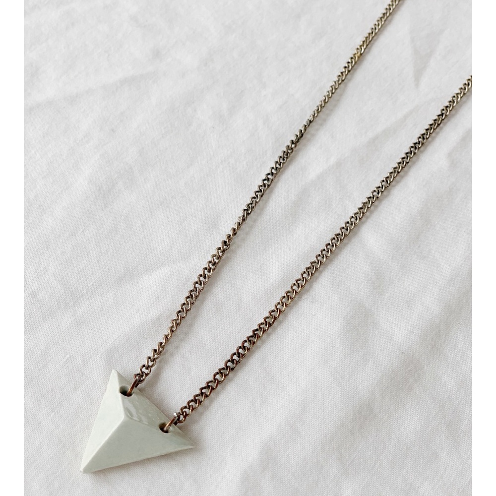 💍💫 Ceramic triangle necklace on silver chain